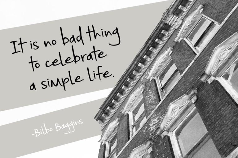 Small Town Skyline Font Free Download