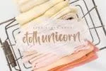 Maglicon Script Font