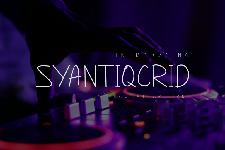 Syantiqcrid Font
