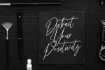 Distractiles Font