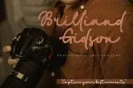 Golden Blast Font