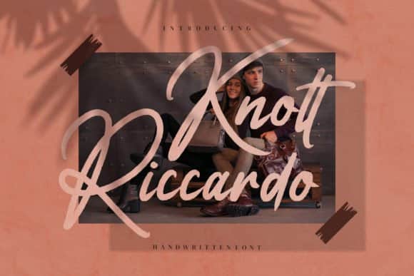 Knott Riccardo Font