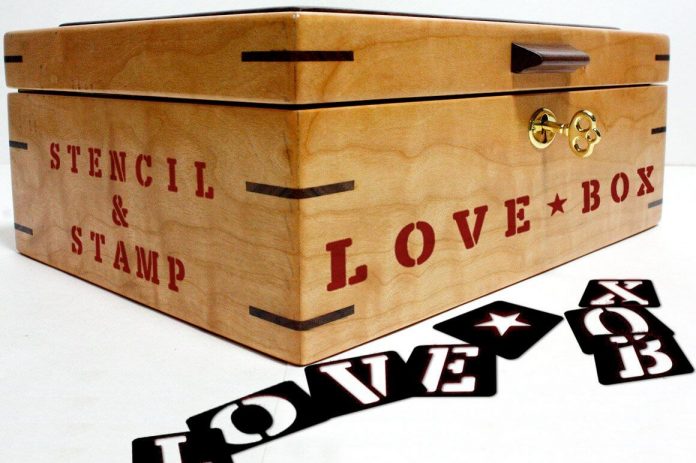 Love Box Font