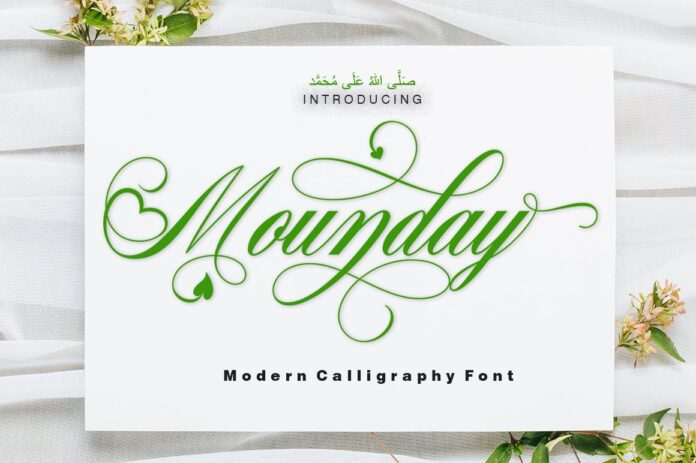 Mounday Calligraphy Font