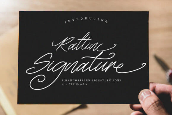 Rattini Signature Font