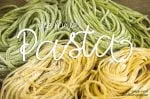 Simple Swirl Font Family