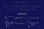 Traffalgar D Handwritten Signature Font