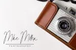 Blenheim Signature Font